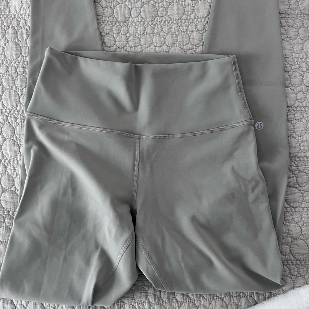 Tan lululemon Leggings